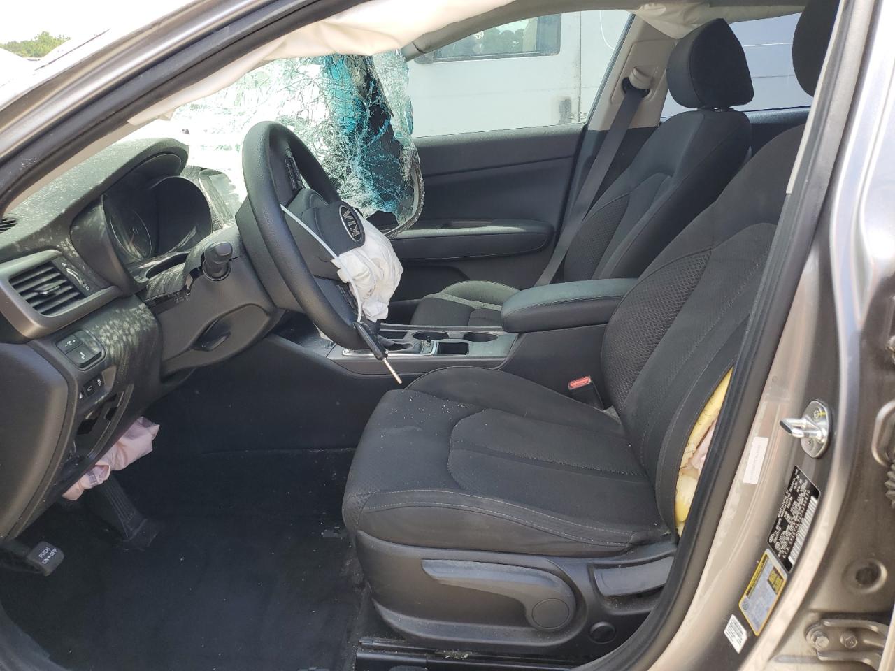 5XXGT4L32JG250410 2018 Kia Optima Lx