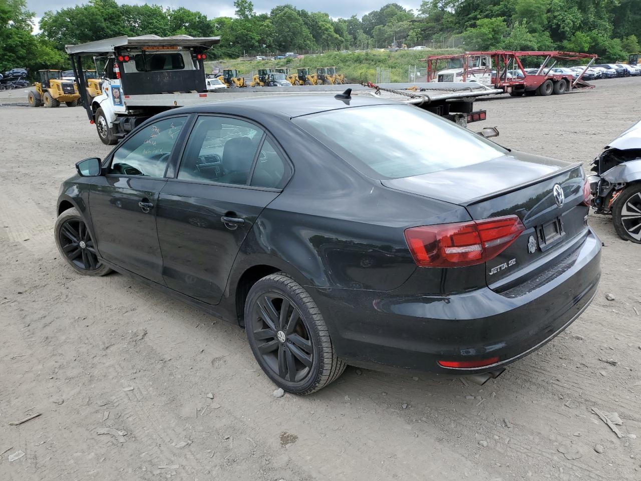 2018 Volkswagen Jetta Sport vin: 3VWD17AJ9JM220585