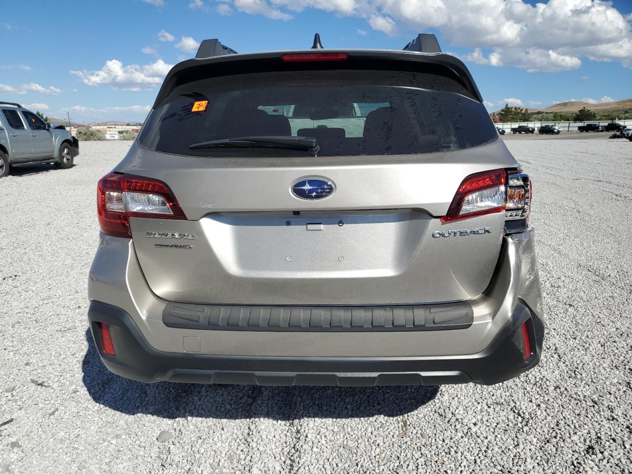 4S4BSAHC4J3306699 2018 Subaru Outback 2.5I Premium