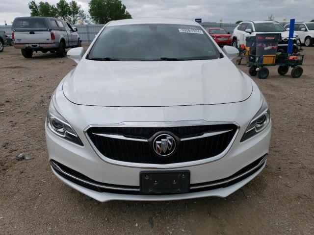  BUICK LACROSSE 2017 Білий