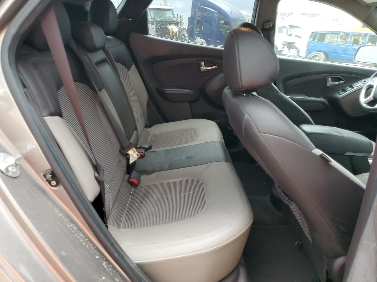 KM8JU3AC2DU561345 2013 Hyundai Tucson Gls