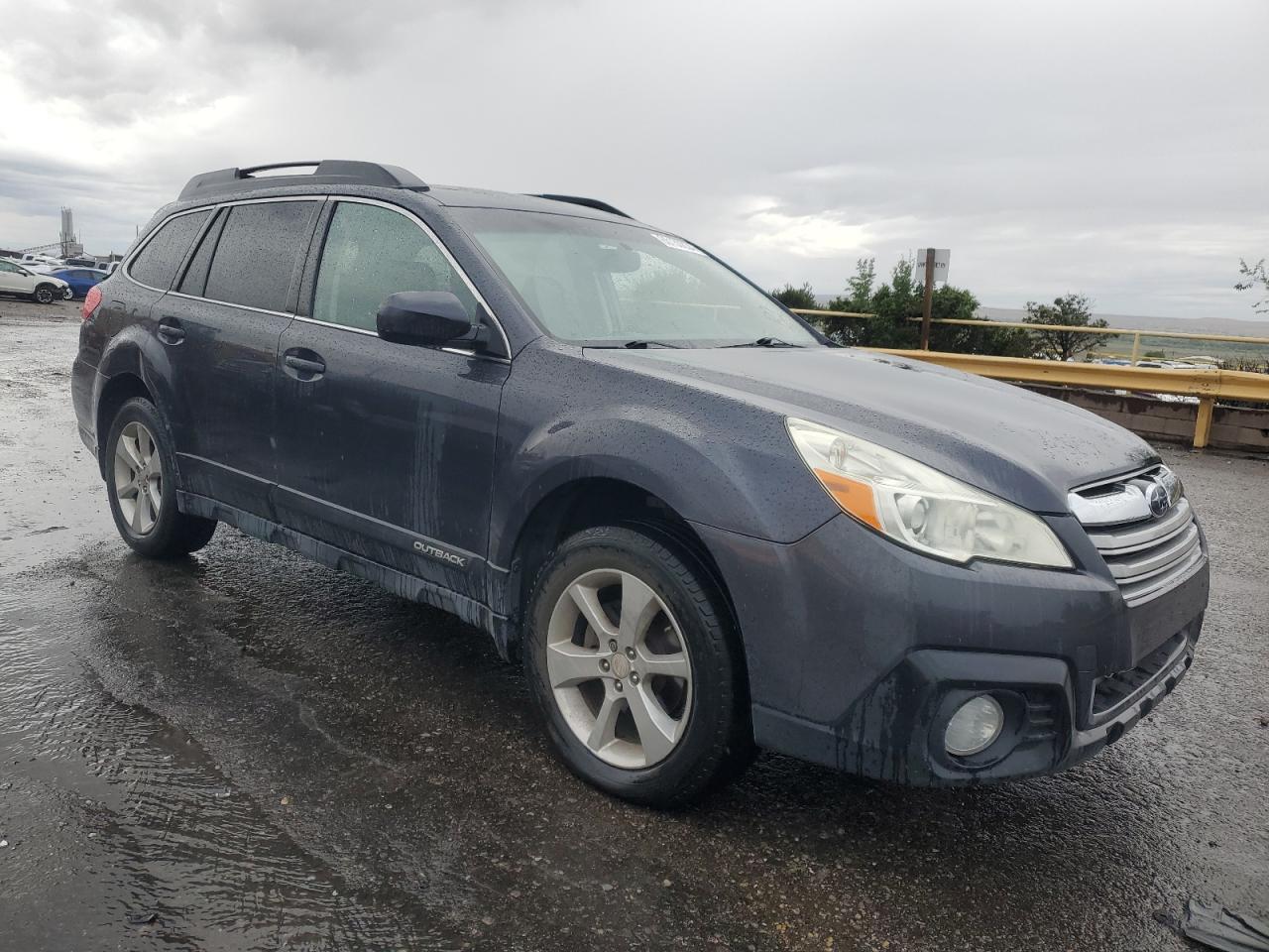 2013 Subaru Outback 2.5I Premium vin: 4S4BRBGC3D3247636