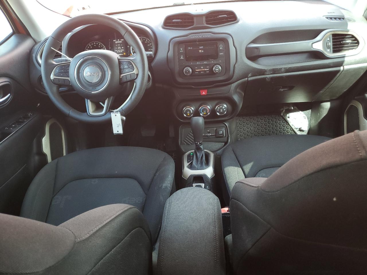ZACCJAATXGPE32530 2016 Jeep Renegade Sport