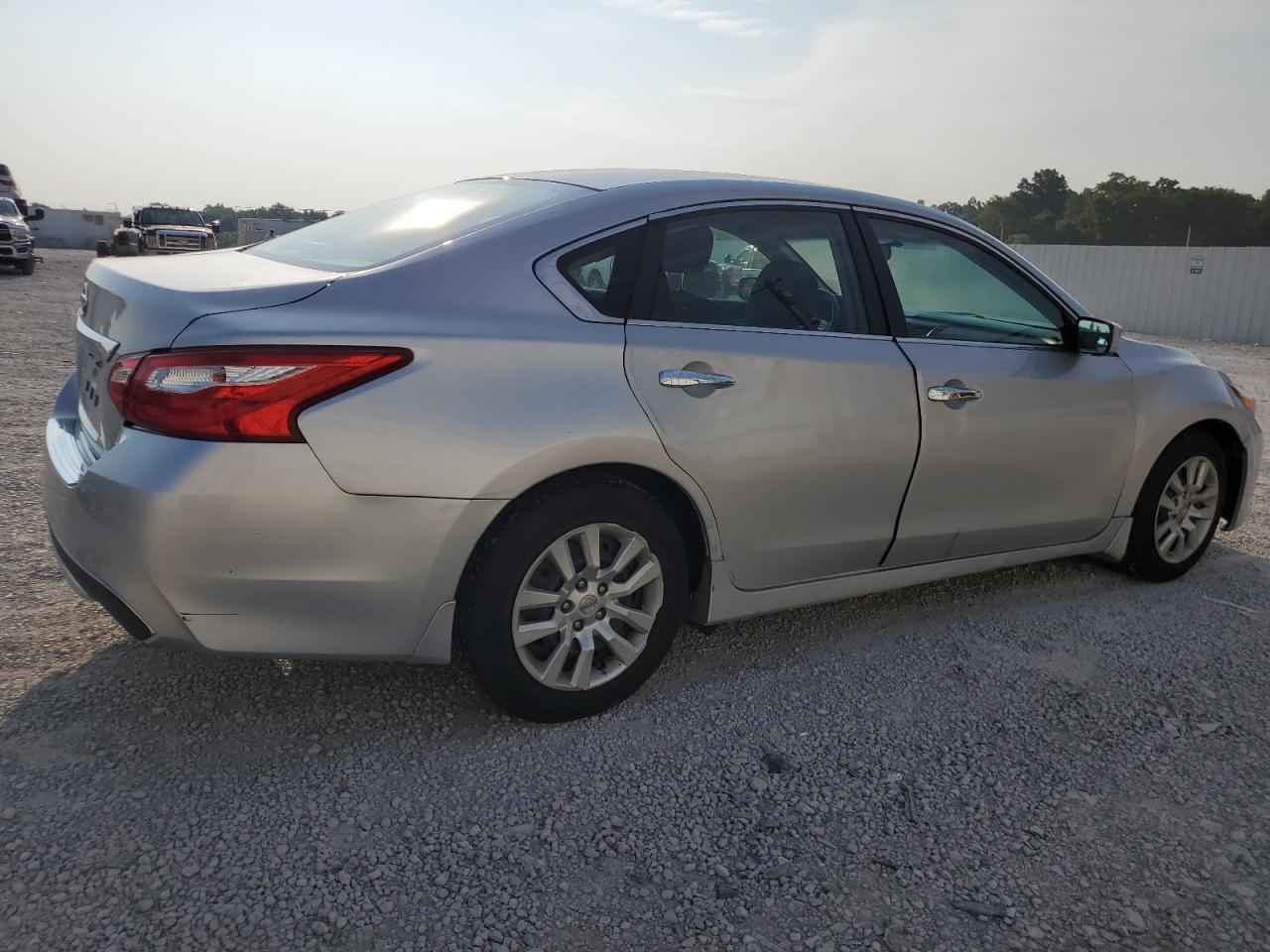 2016 Nissan Altima 2.5 vin: 1N4AL3AP6GN334206