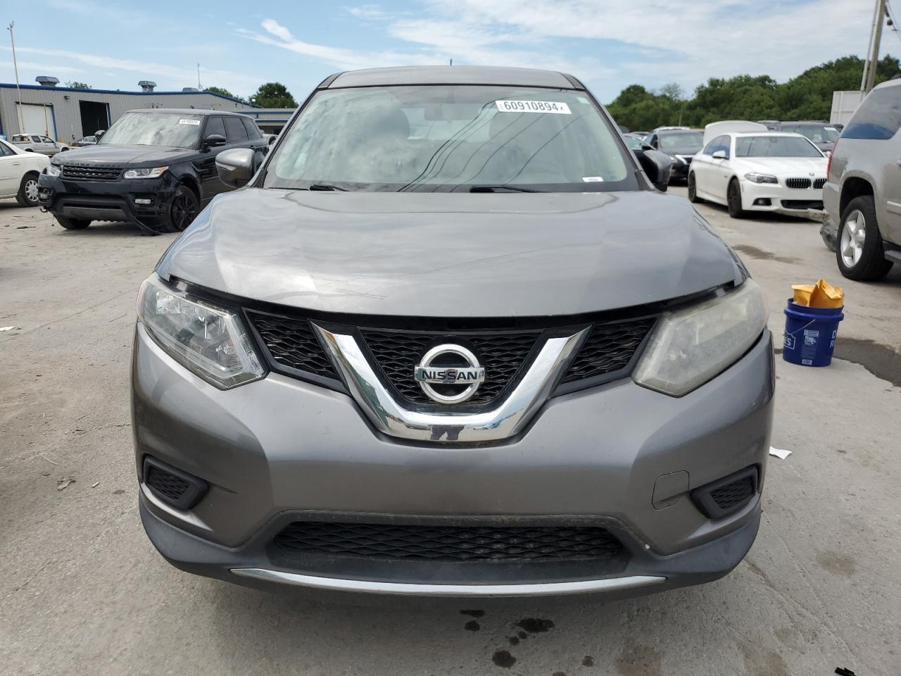 2015 Nissan Rogue S vin: KNMAT2MV7FP579825