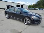 VOLKSWAGEN PASSAT SEL photo