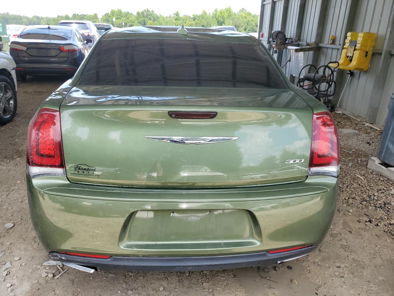 2C3CCAAG7JH293256 2018 Chrysler 300 Touring