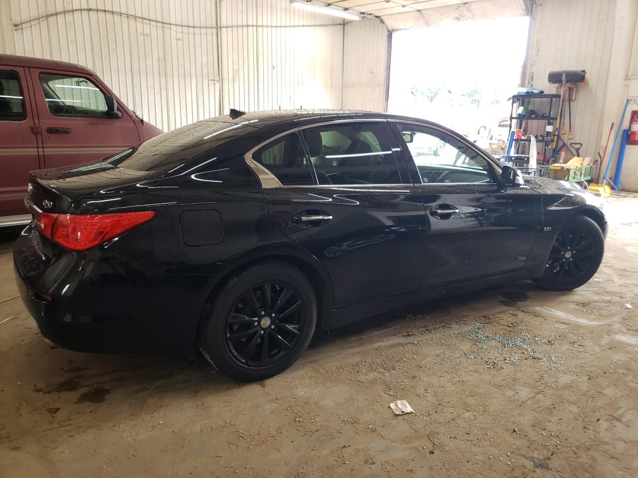 JN1EV7AR9HM836510 2017 Infiniti Q50 Premium