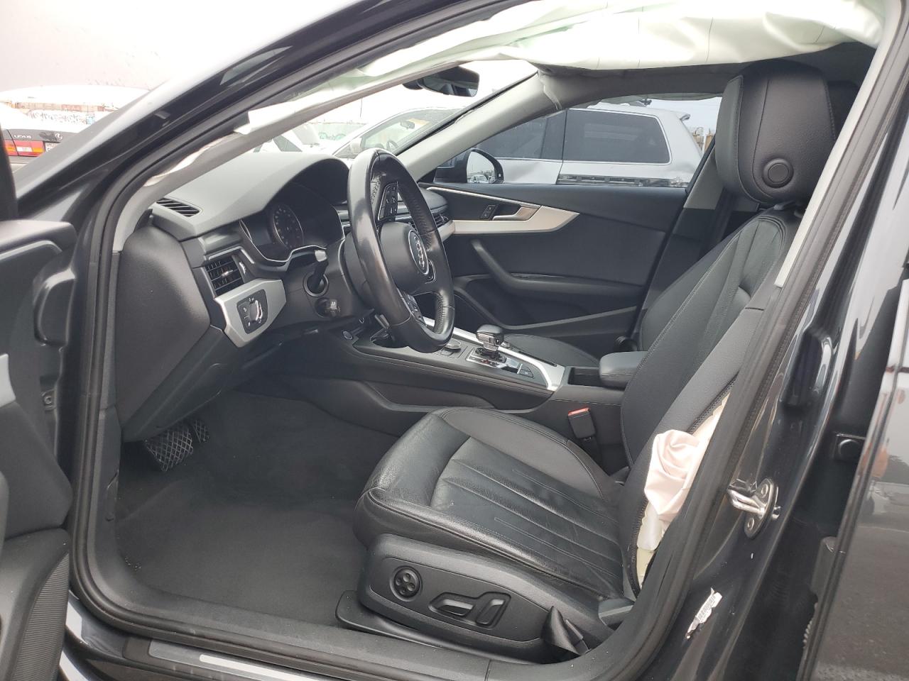 WAUGMAF4XHN061466 2017 Audi A4 Ultra Premium