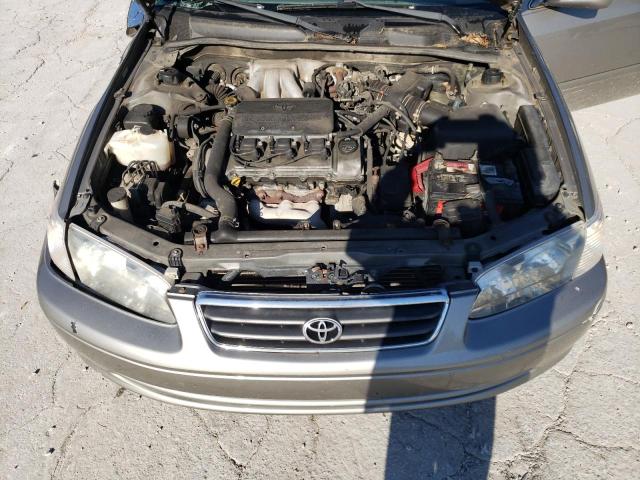 2000 Toyota Camry Le VIN: 4T1BF22K0YU106904 Lot: 58293224