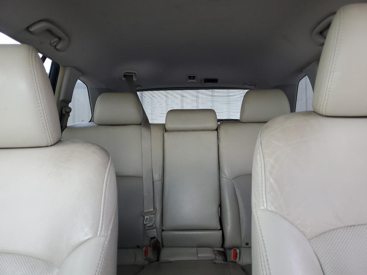 4S4BRCJC3C3266572 2012 Subaru Outback 2.5I Limited