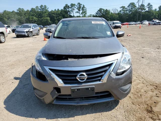 3N1CN7AP4JL820513 2018 Nissan Versa S