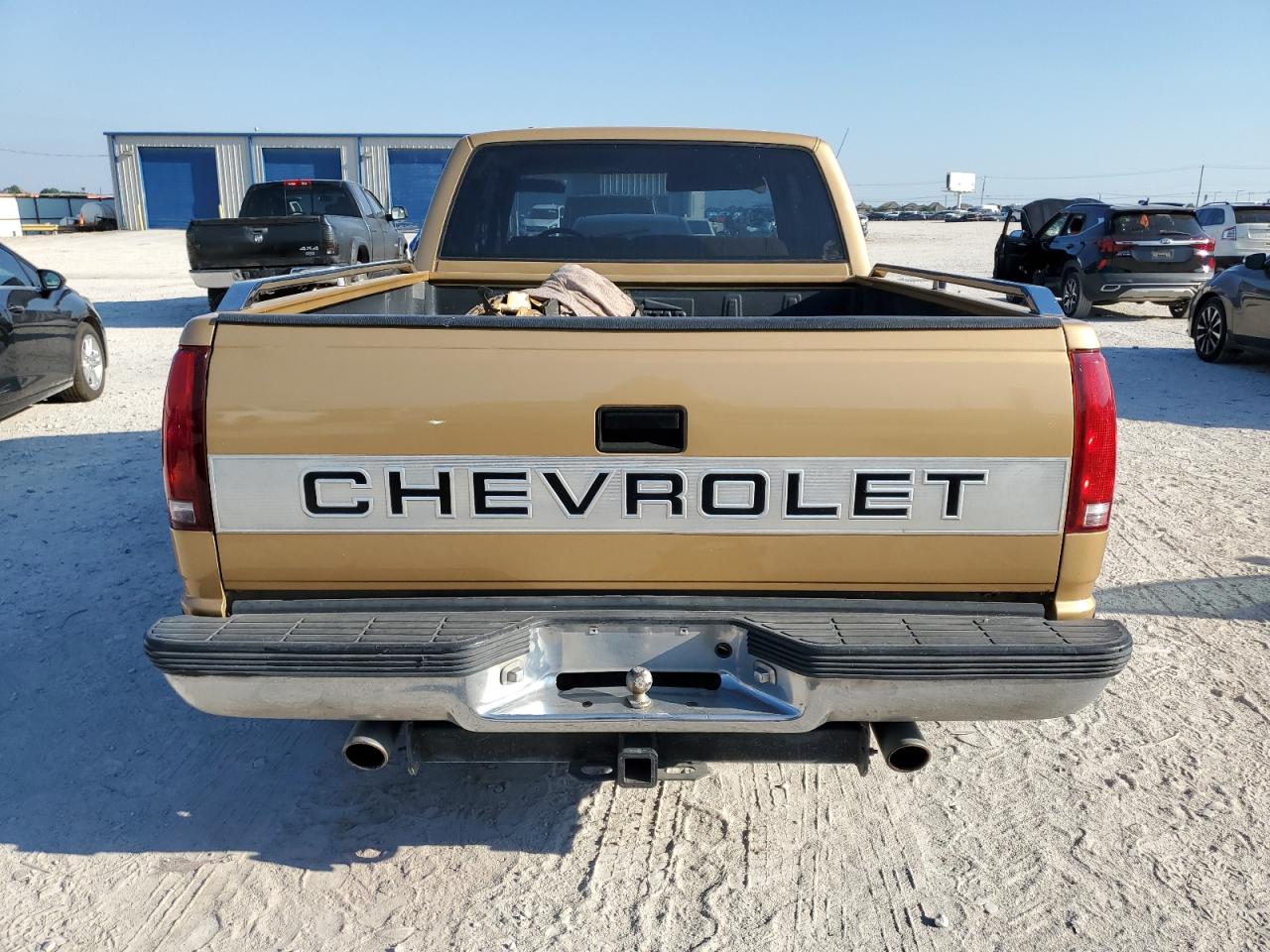 2GCEC19K1K1180233 1989 Chevrolet Gmt-400 C1500