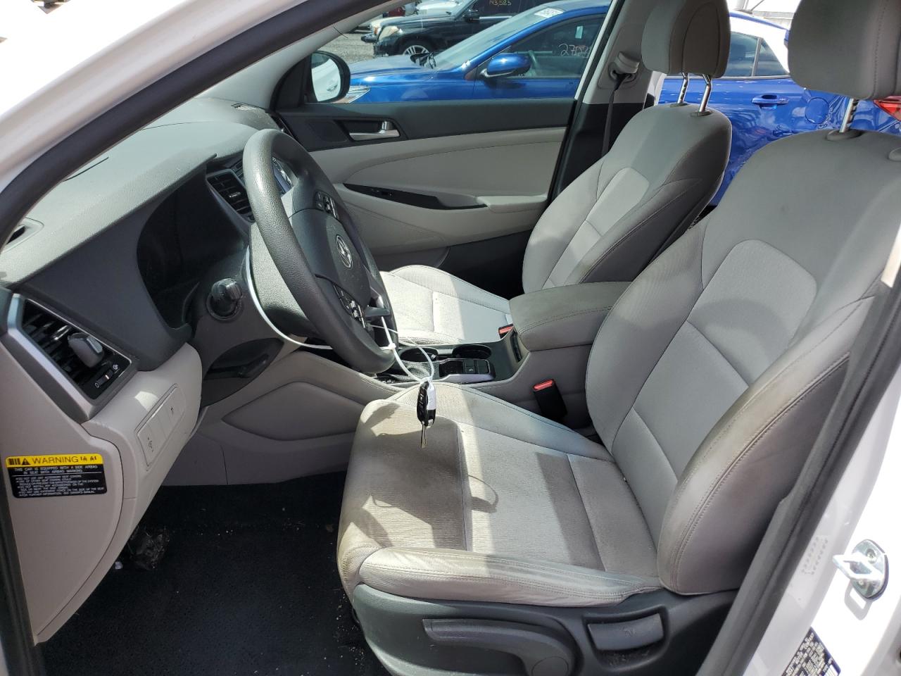 KM8J23A41JU767119 2018 Hyundai Tucson Se