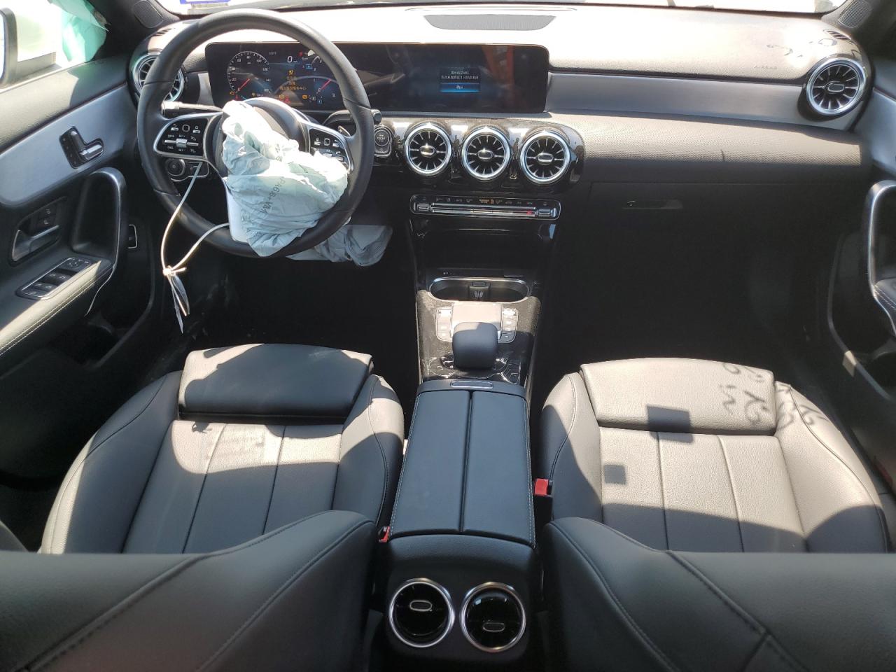 W1K3G4EB0NJ326933 2022 Mercedes-Benz A 220