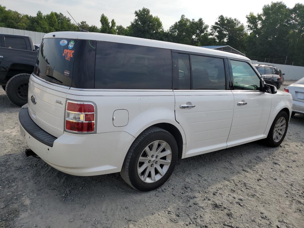 2FMGK5CC0BBD31671 2011 Ford Flex Sel