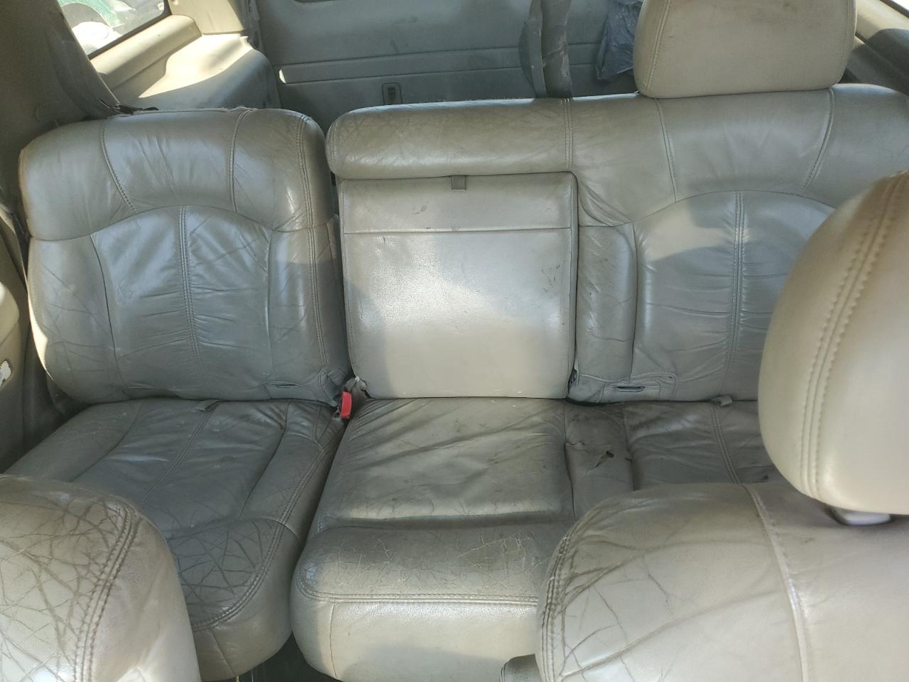 1GNEK13Z92J190191 2002 Chevrolet Tahoe K1500