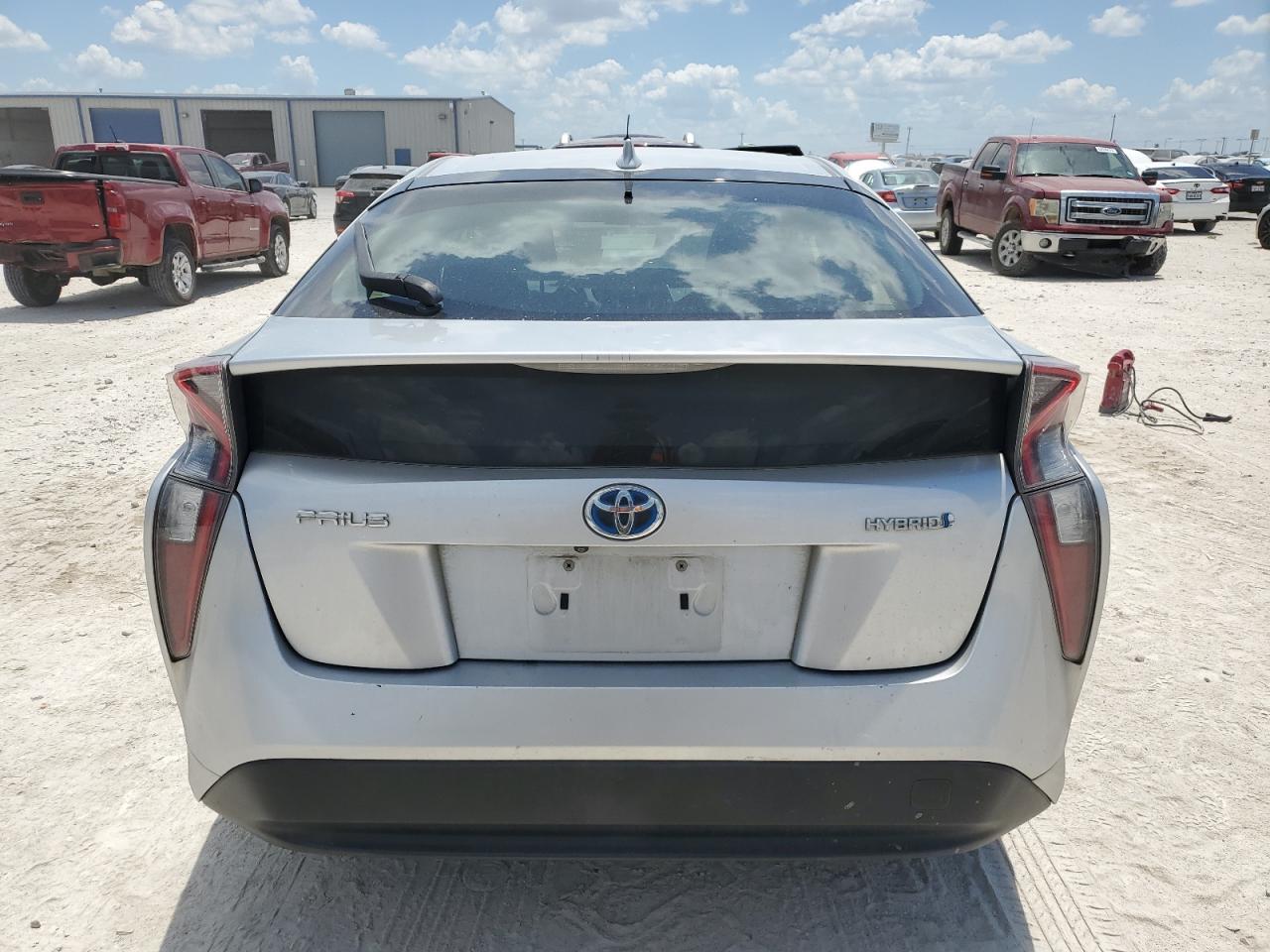 JTDKBRFU1G3010031 2016 Toyota Prius