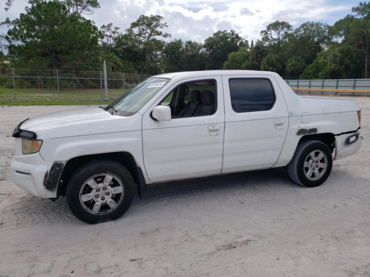 2HJYK16486H572544 2006 Honda Ridgeline Rts 2HJYK16486H572544 2006 Honda Ridgeline Rts