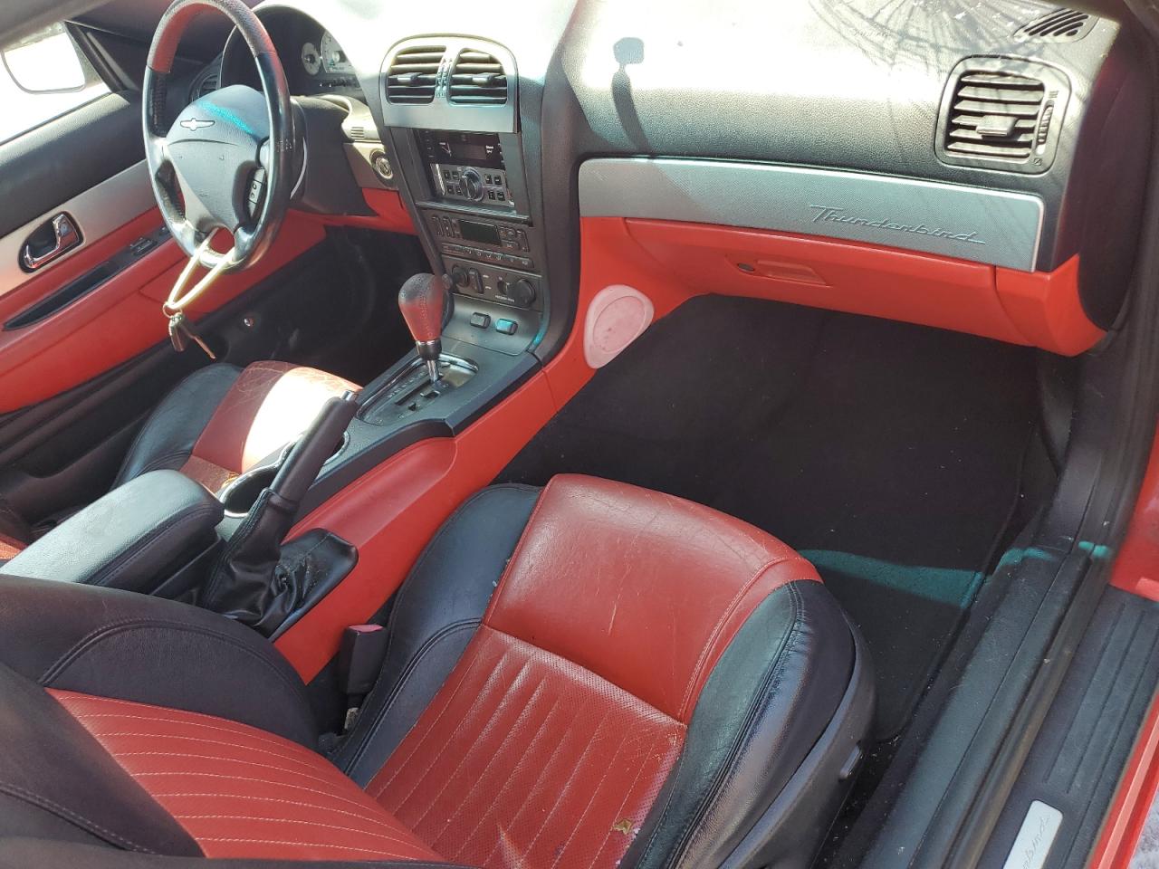 1FAHP60A75Y104039 2005 Ford Thunderbird