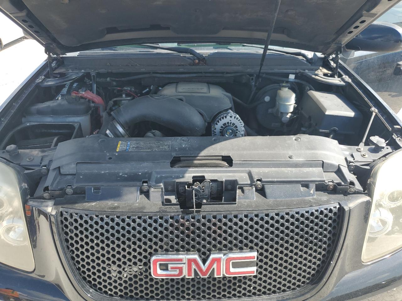 1GKFK66838J208484 2008 GMC Yukon Xl Denali