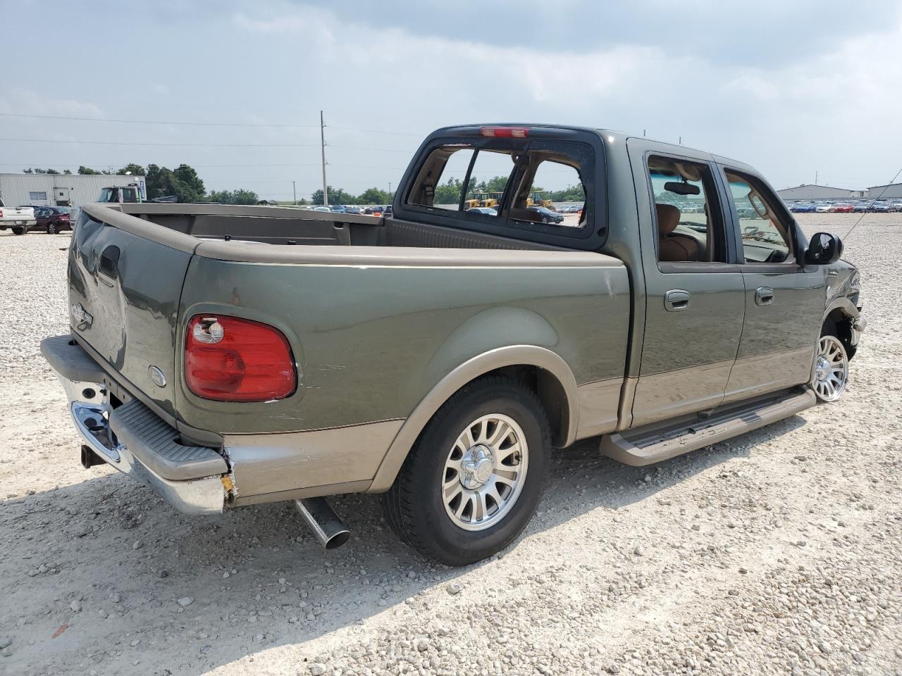 1FTRW07662KE17646 2002 Ford F150 Supercrew