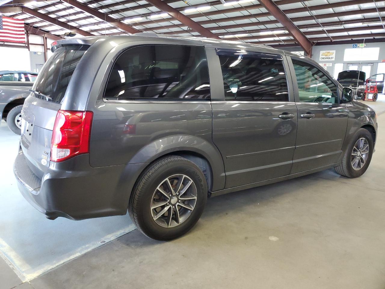 2C4RDGCG9HR847677 2017 Dodge Grand Caravan Sxt