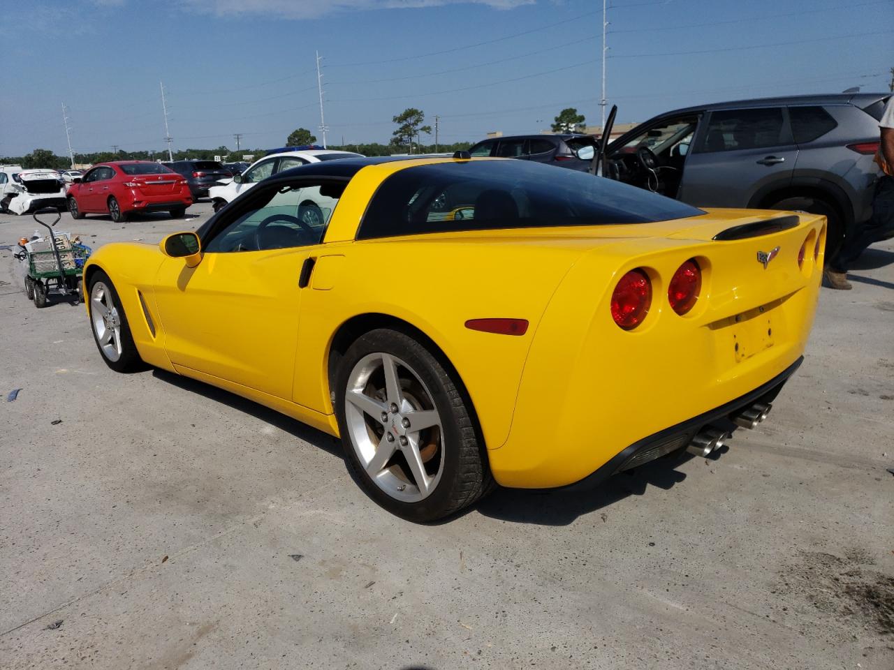 1G1YY24U555112834 2005 Chevrolet Corvette