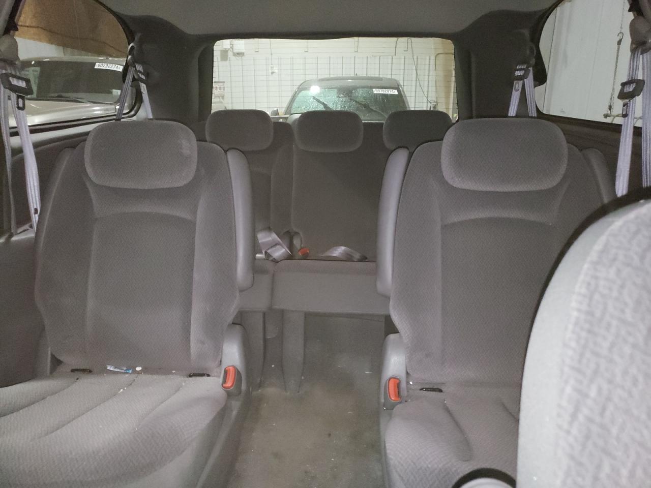 2C4GP44R35R209496 2005 Chrysler Town & Country Lx