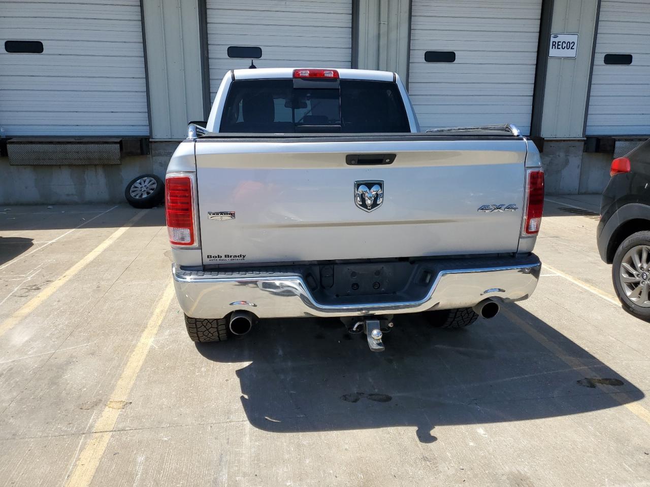 1C6RR7NT1DS520055 2013 Ram 1500 Laramie