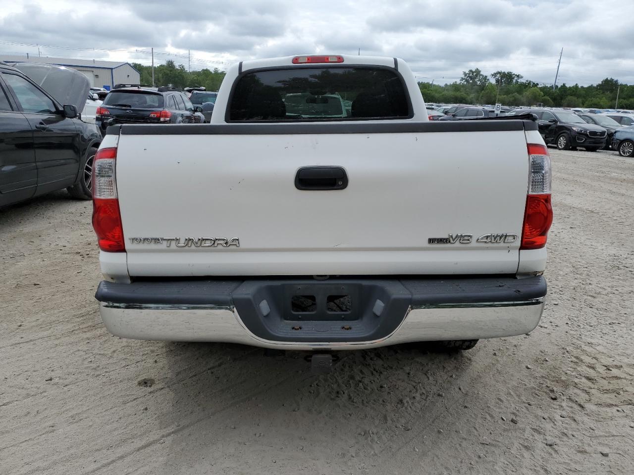 5TBDT44105S486423 2005 Toyota Tundra Double Cab Sr5
