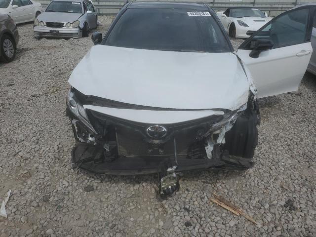 VIN 4T1B61HK4KU294786 2019 Toyota Camry, Xse no.11