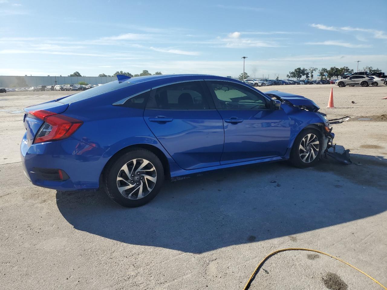 19XFC2F7XHE072621 2017 Honda Civic Ex 19XFC2F7XHE072621 2017 Honda Civic Ex