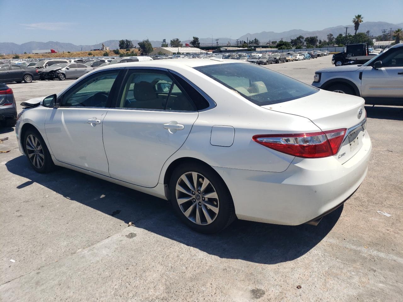 2016 Toyota Camry Xse vin: 4T1BK1FK8GU571980