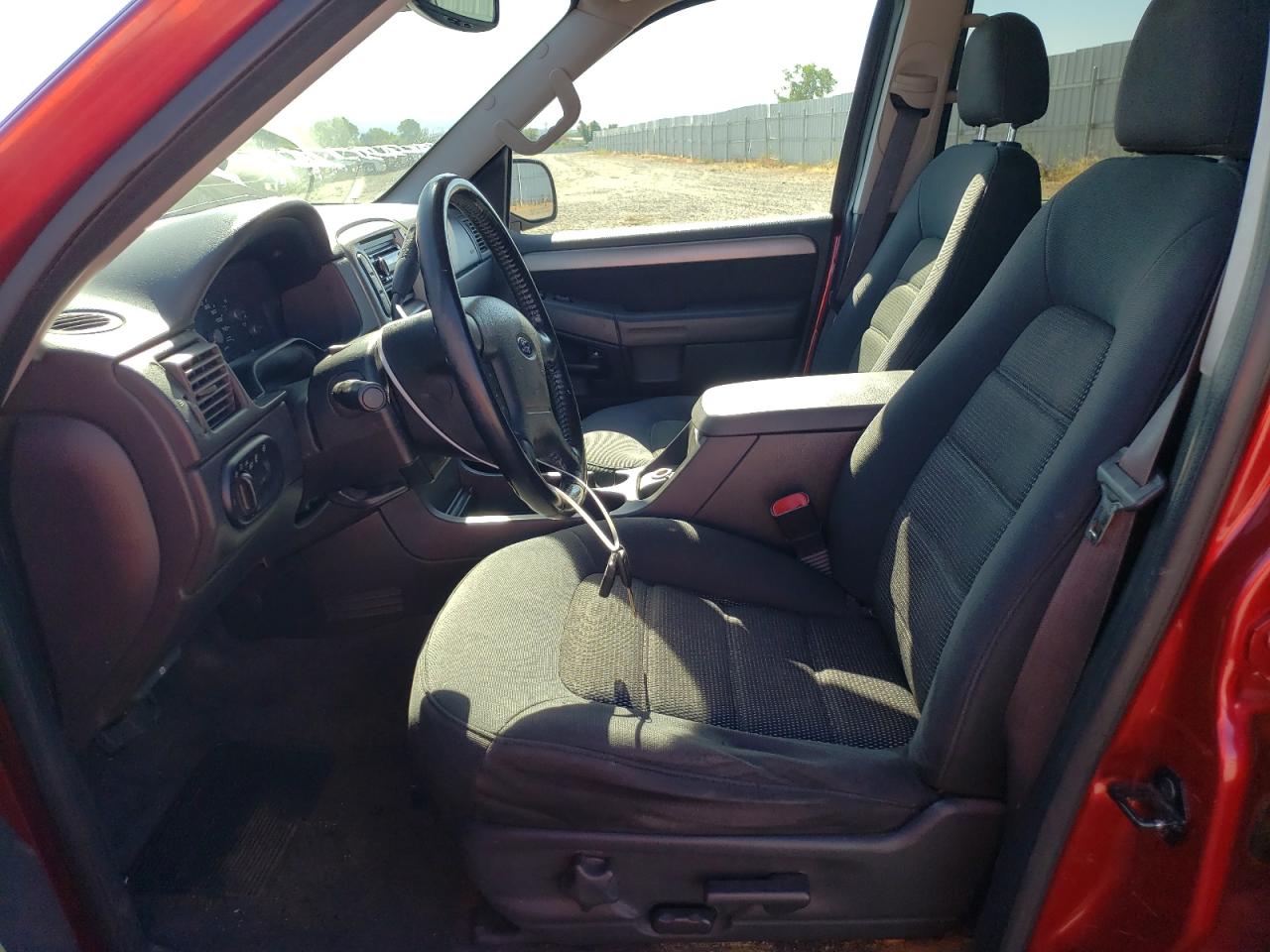 1FMZU73K63ZB42558 2003 Ford Explorer Xlt