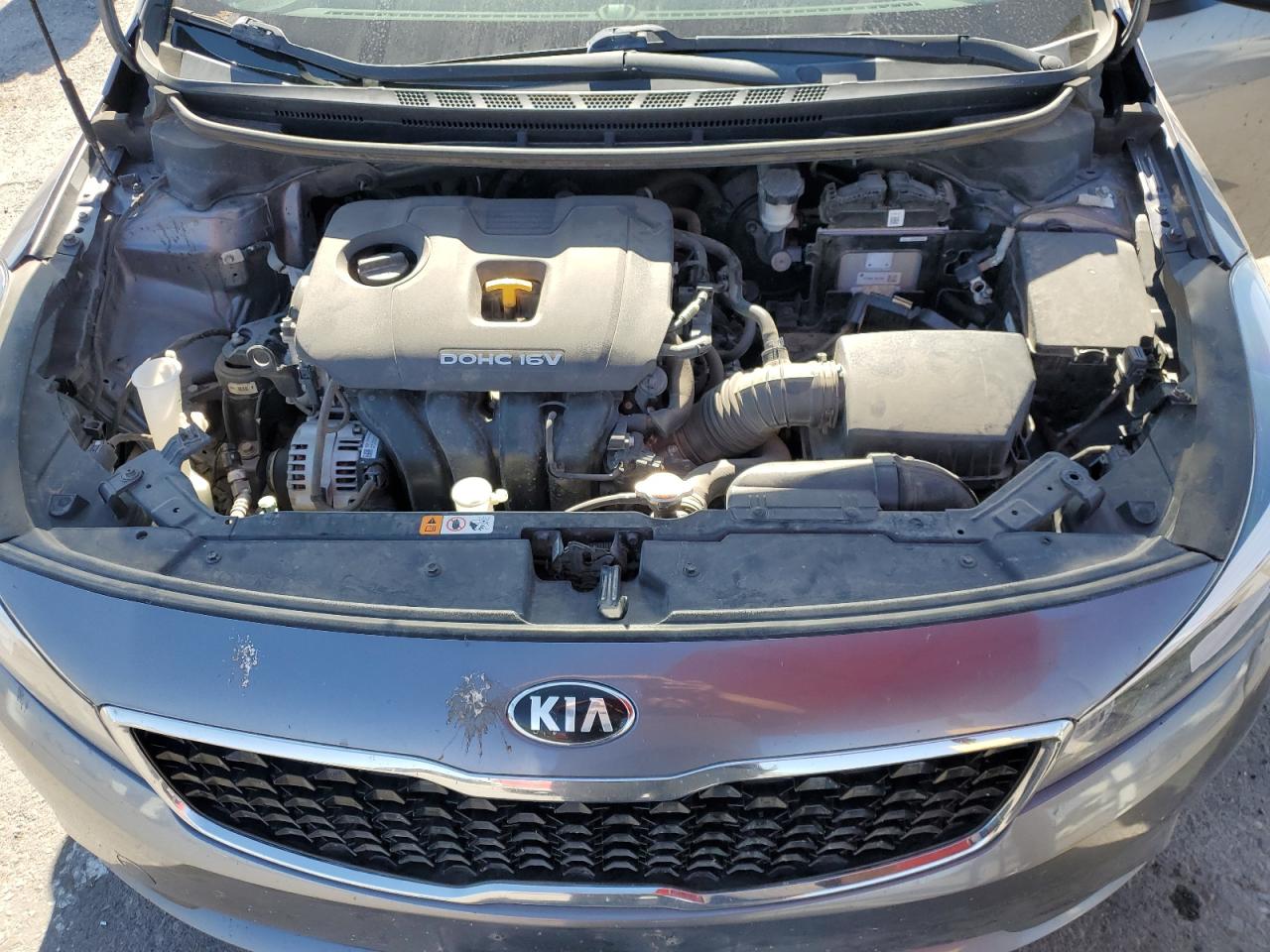 3KPFL4A70JE278216 2018 Kia Forte Lx