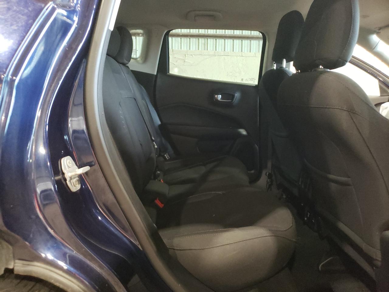 3C4NJCAB5KT819807 2019 Jeep Compass Sport