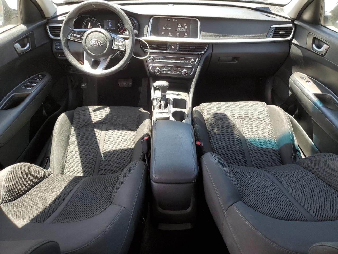 5XXGT4L35LG389496 2020 Kia Optima Lx