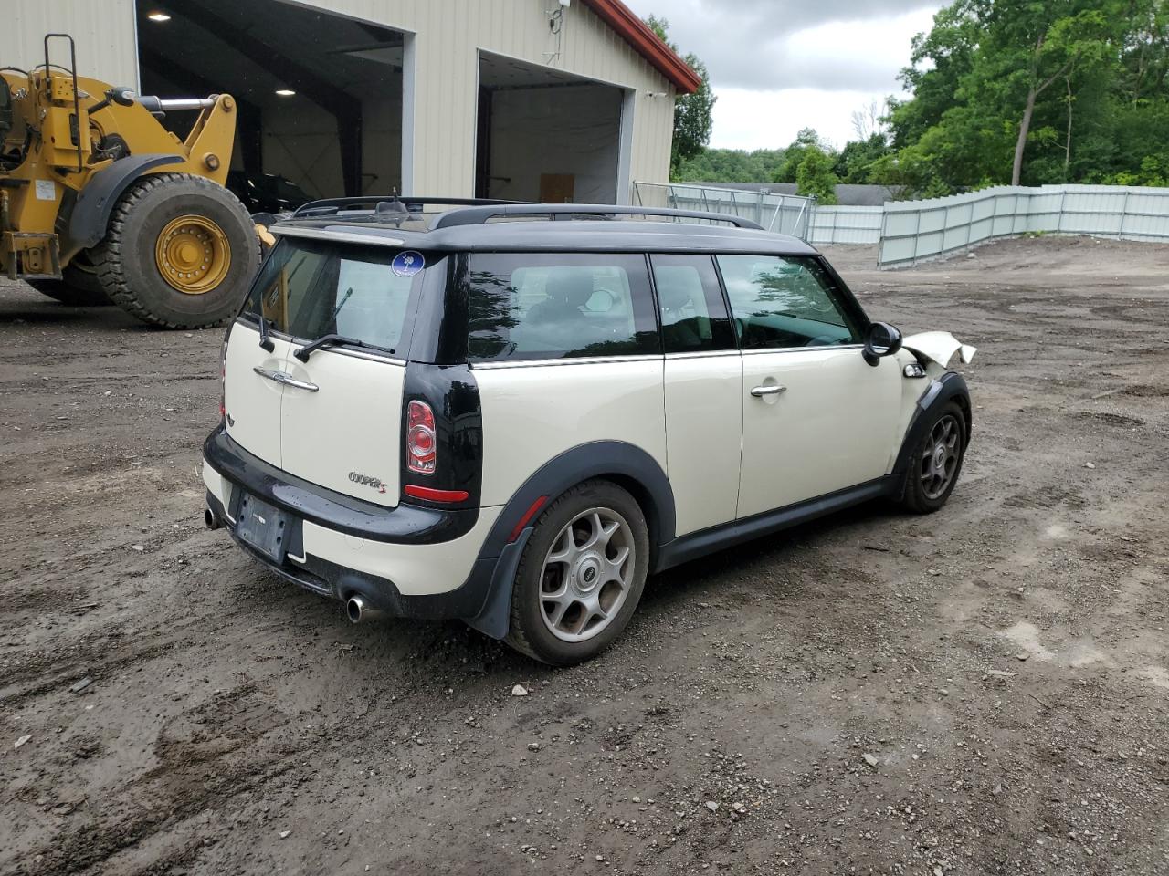 2014 Mini Cooper S Clubman vin: WMWZG3C5XET800559