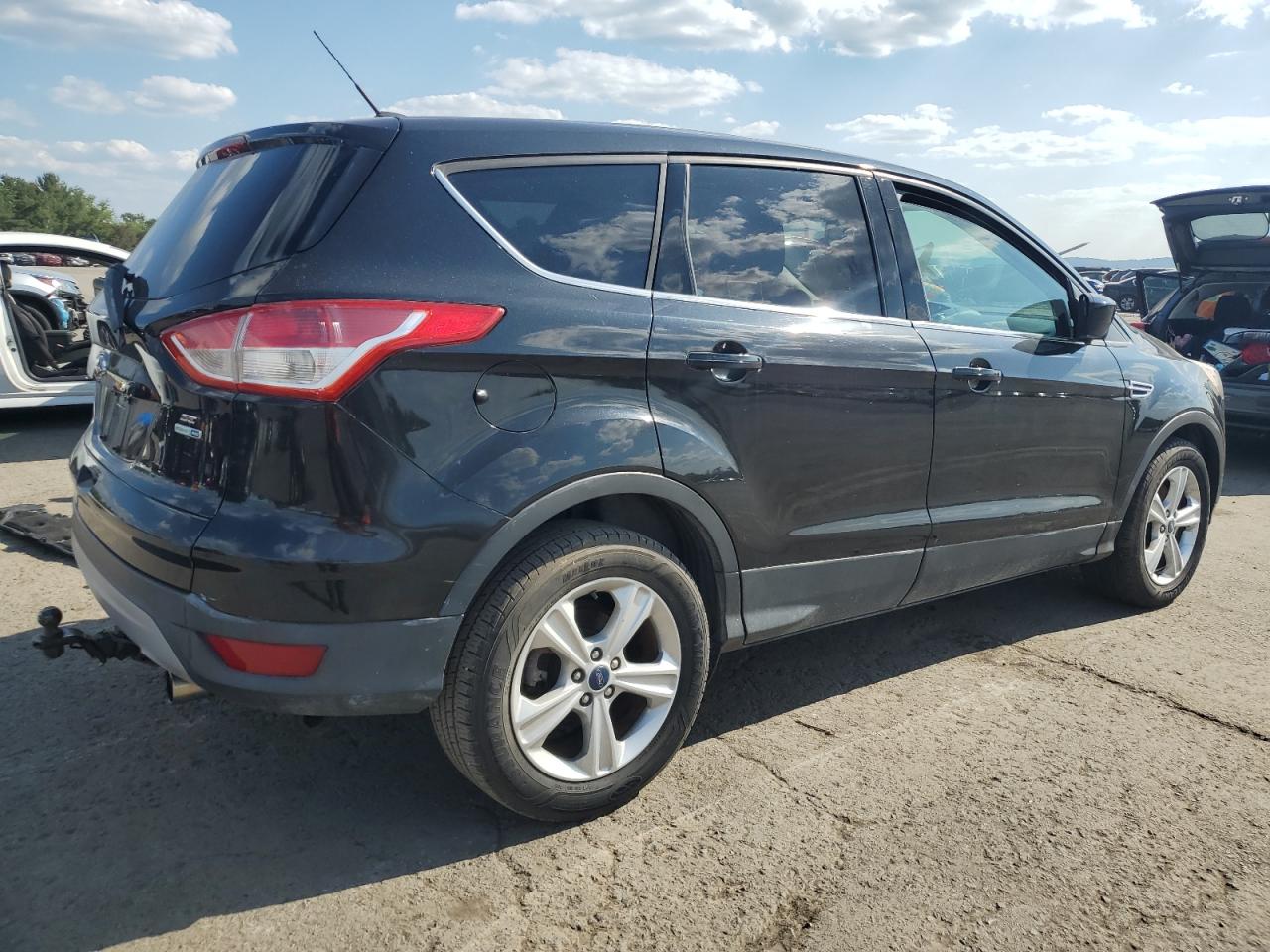 1FMCU9GXXDUA13065 2013 Ford Escape Se