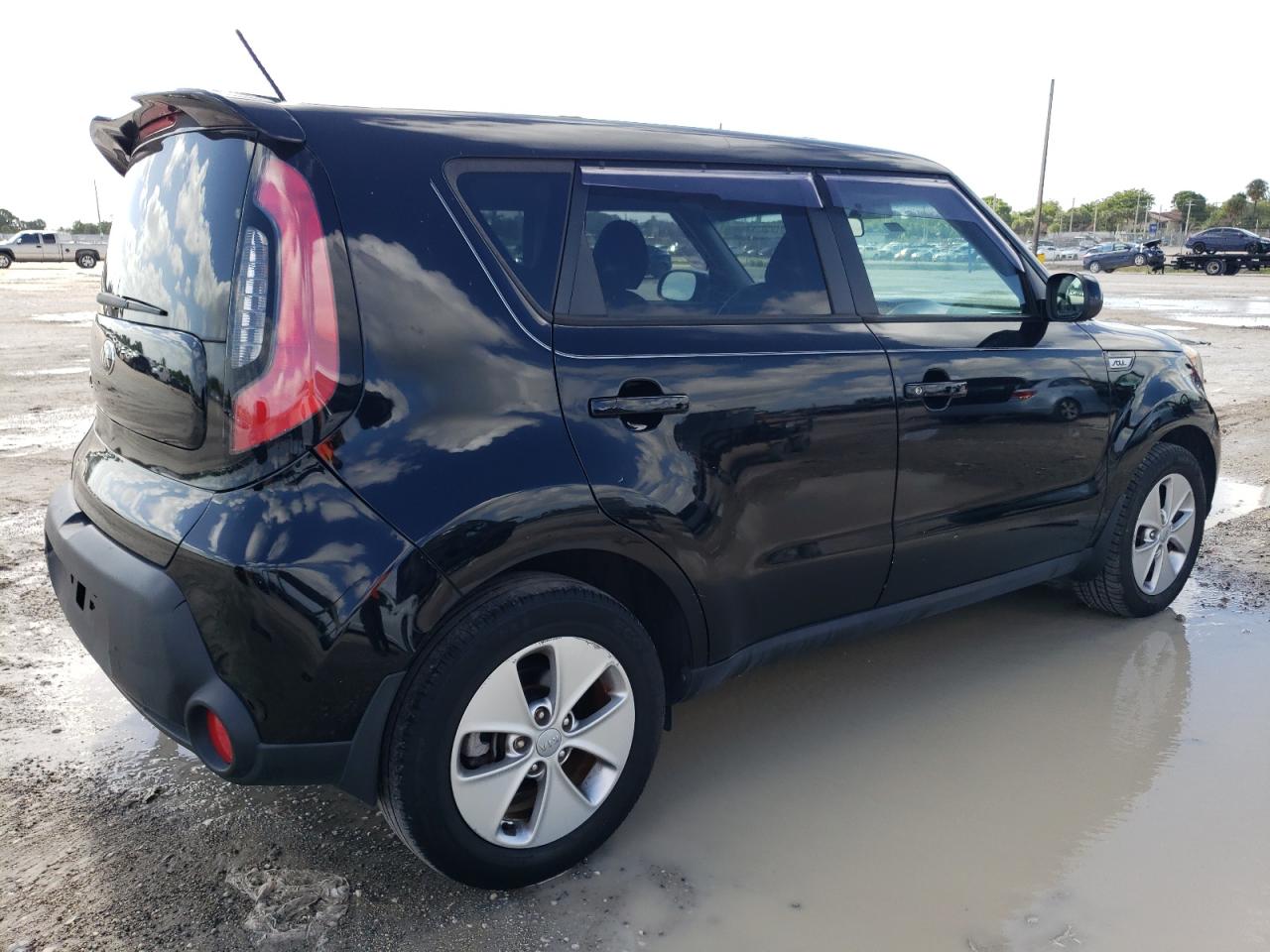 2015 Kia Soul vin: KNDJN2A23F7223098