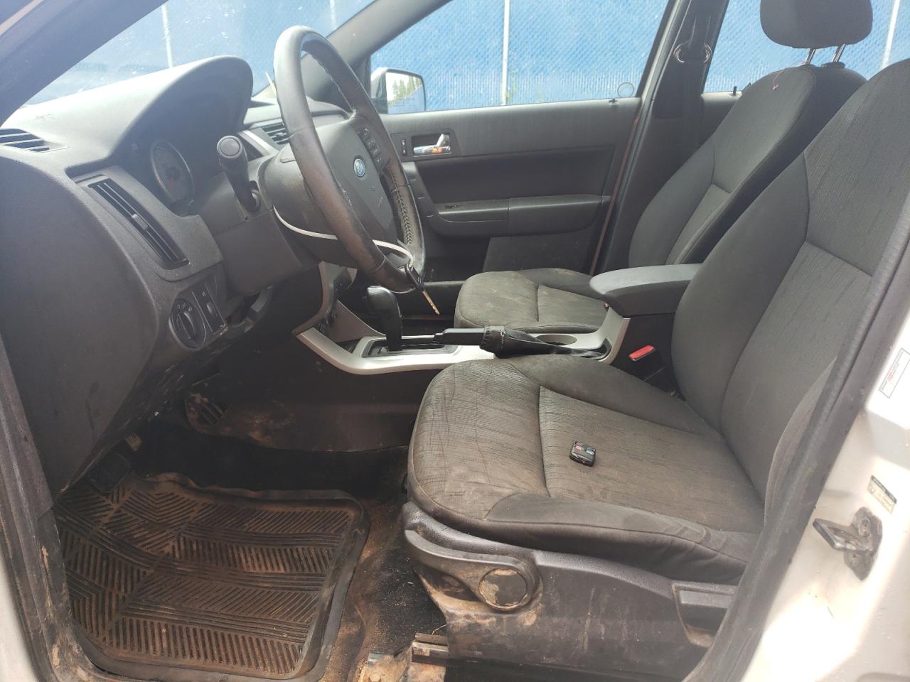 1FAHP3FNXAW226599 2010 Ford Focus Se