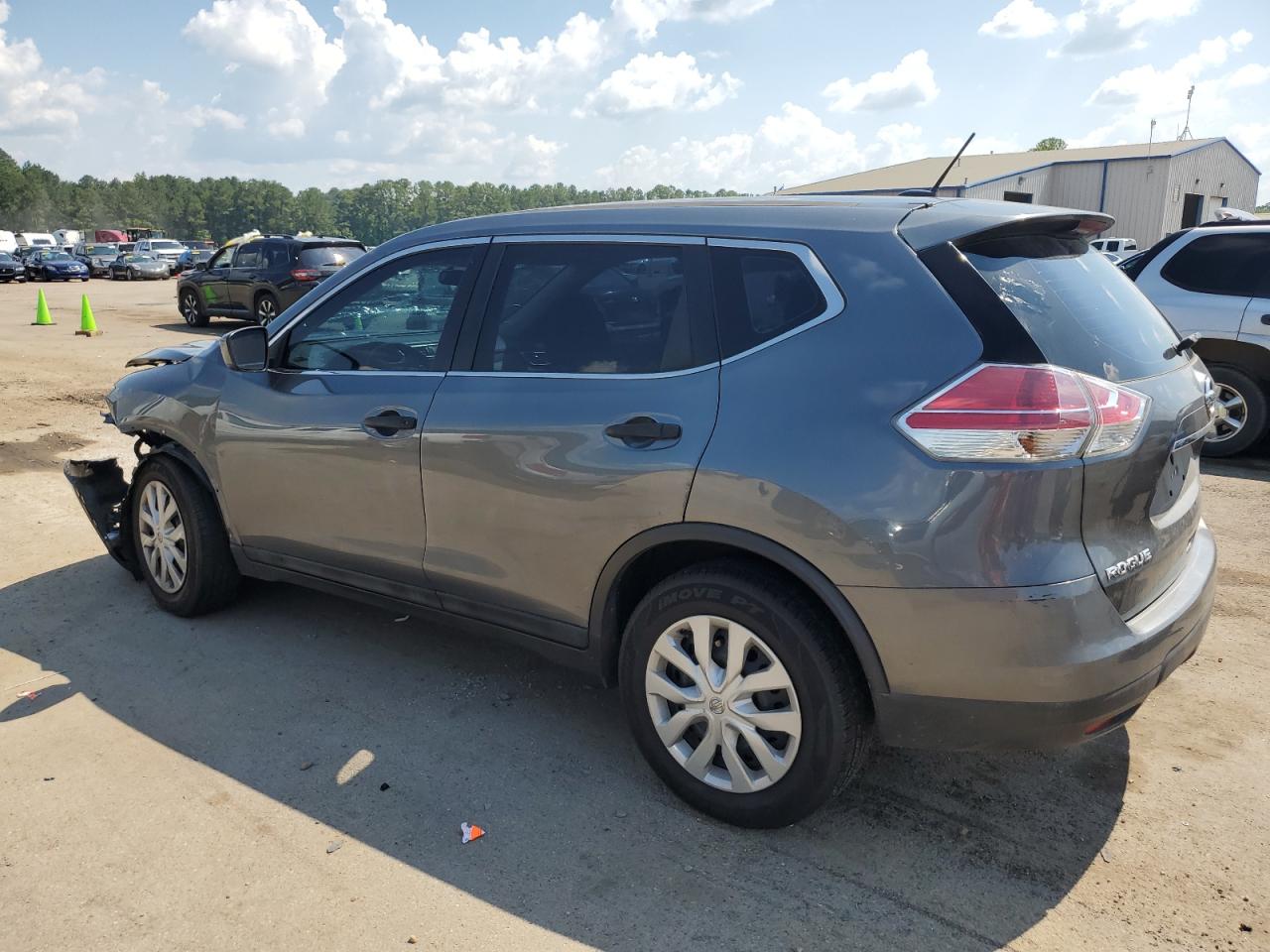 2016 Nissan Rogue S vin: 5N1AT2MT1GC822175