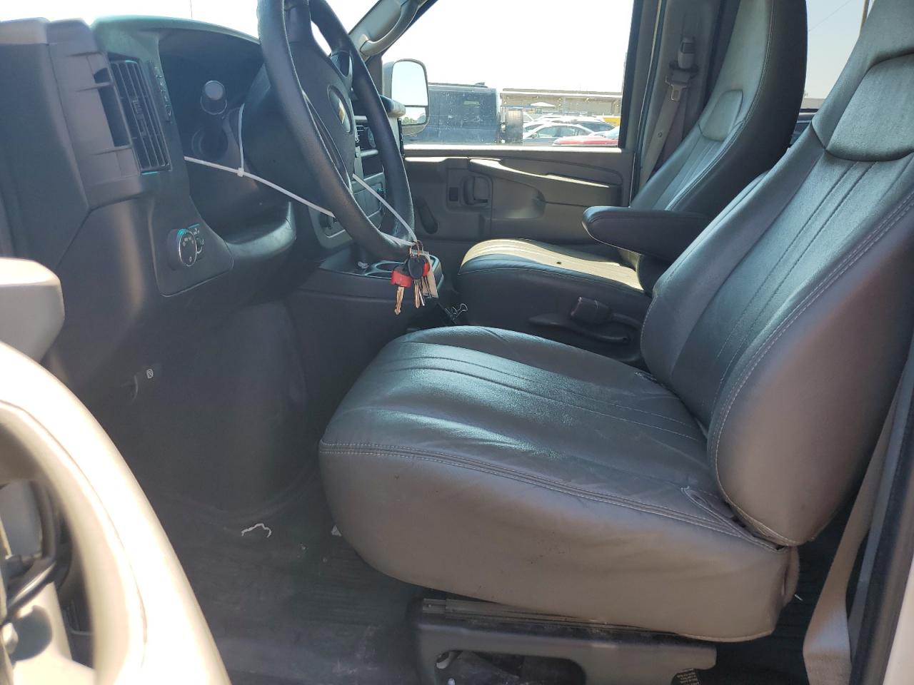 1GNSGBF48C1188878 2012 Chevrolet Express G1500 Ls