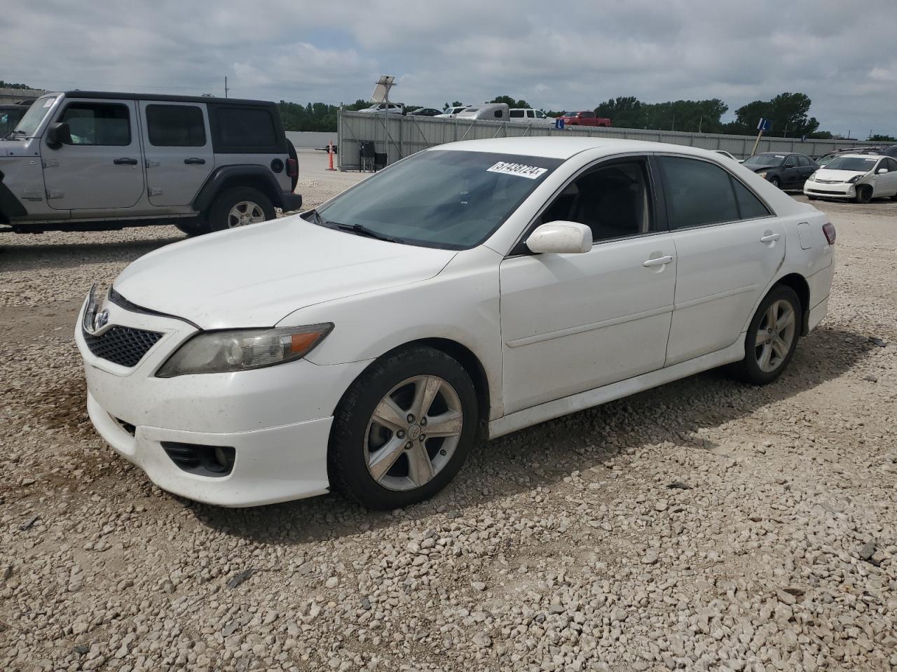 4T1BK3EK8BU628734 2011 Toyota Camry Se