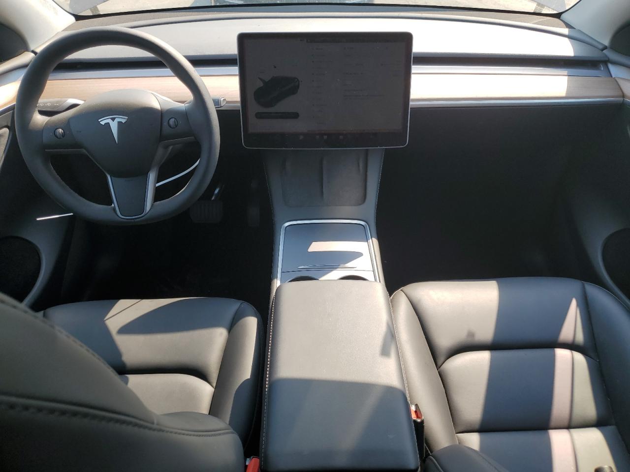 7SAYGDEE2RF007771 2024 Tesla Model Y