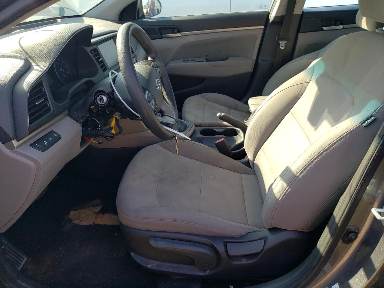 5NPD84LF9KH429449 2019 Hyundai Elantra Sel