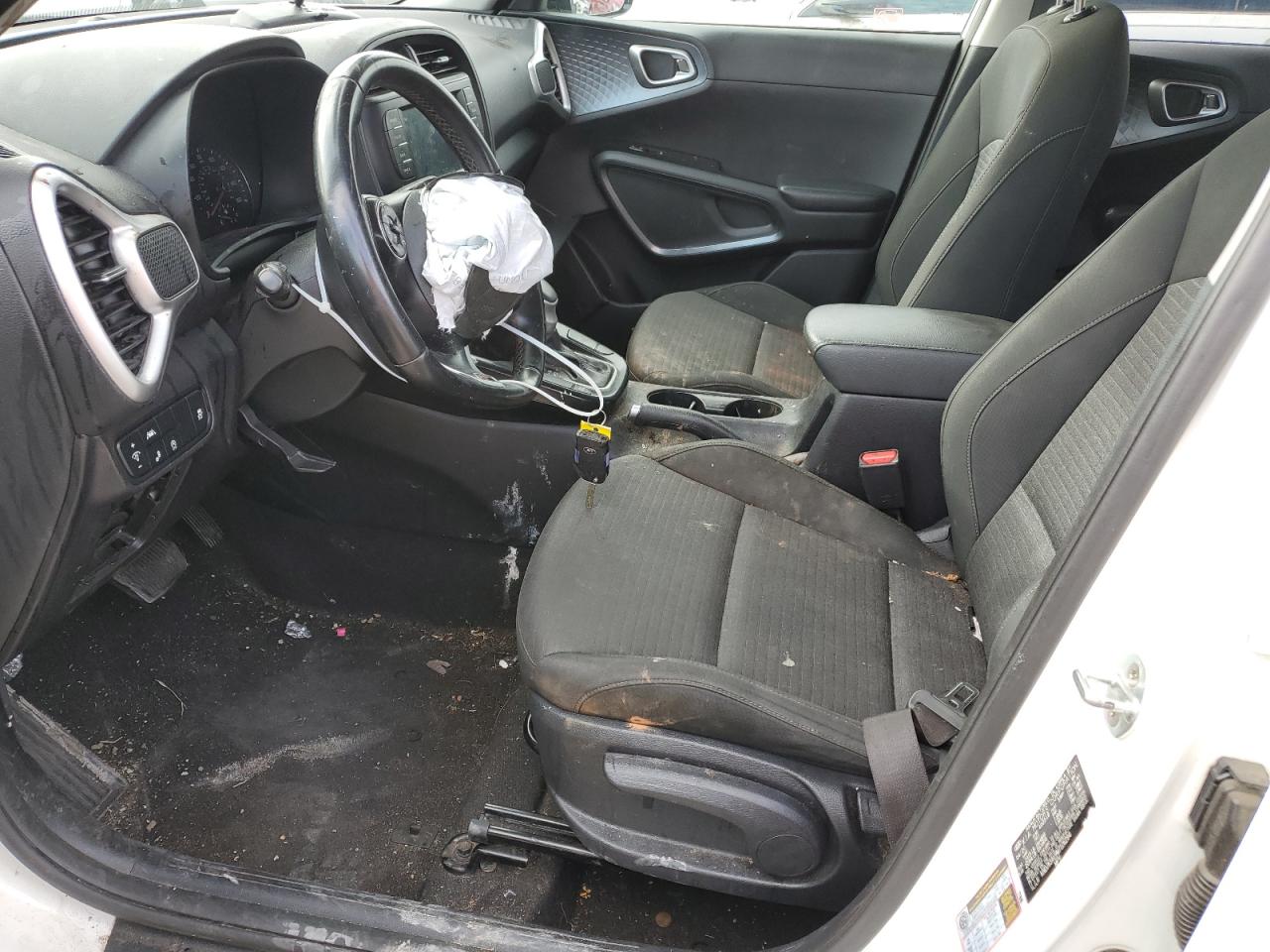 KNDJ63AU9M7126294 2021 Kia Soul Gt Line