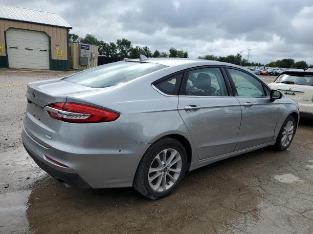 3FA6P0HD0LR220357 Ford Fusion SE 3