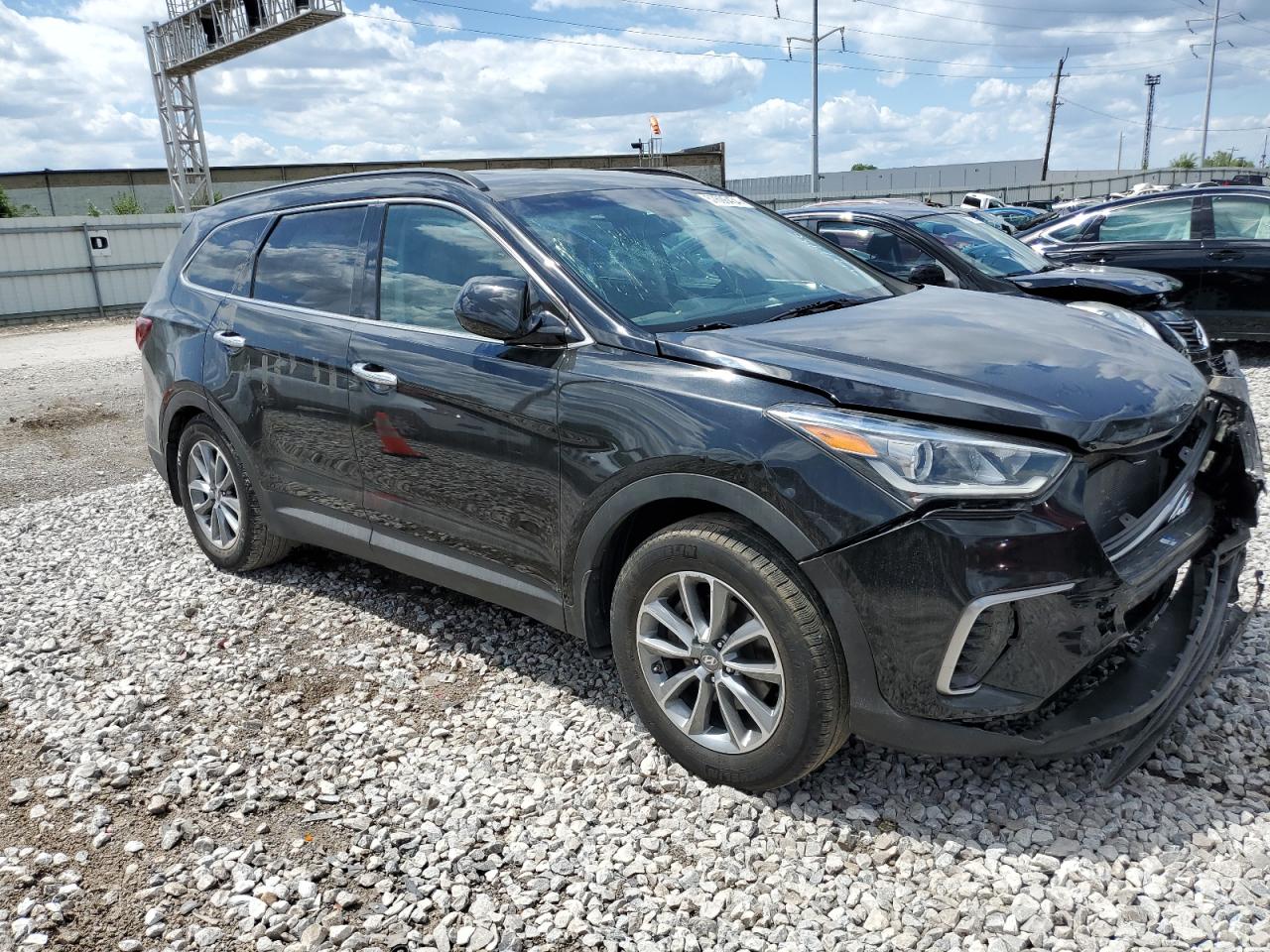 KM8SM4HF5JU277956 2018 Hyundai Santa Fe Se